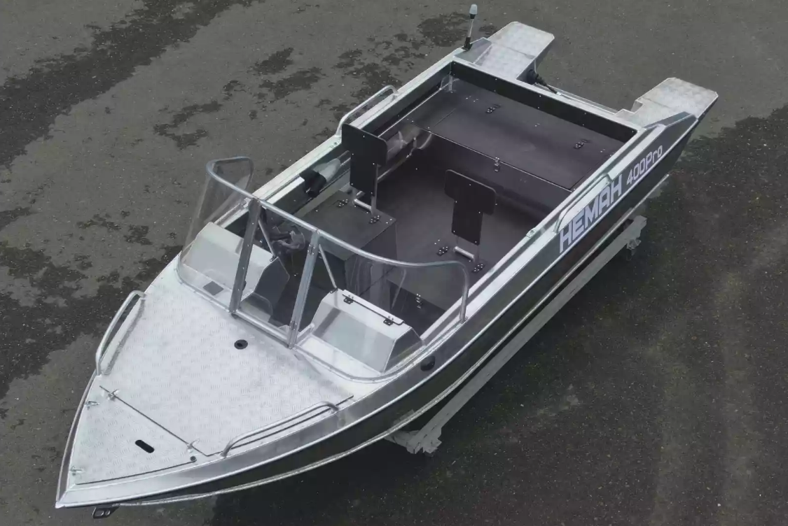 Алюминиевая лодка  Neman-400 PRO в Нижнем Тагиле