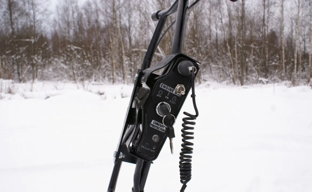 Мотобуксировщик БТС «МАЛЕК» 380/7 БЕЗ э/зап. Б/У в Нижнем Тагиле