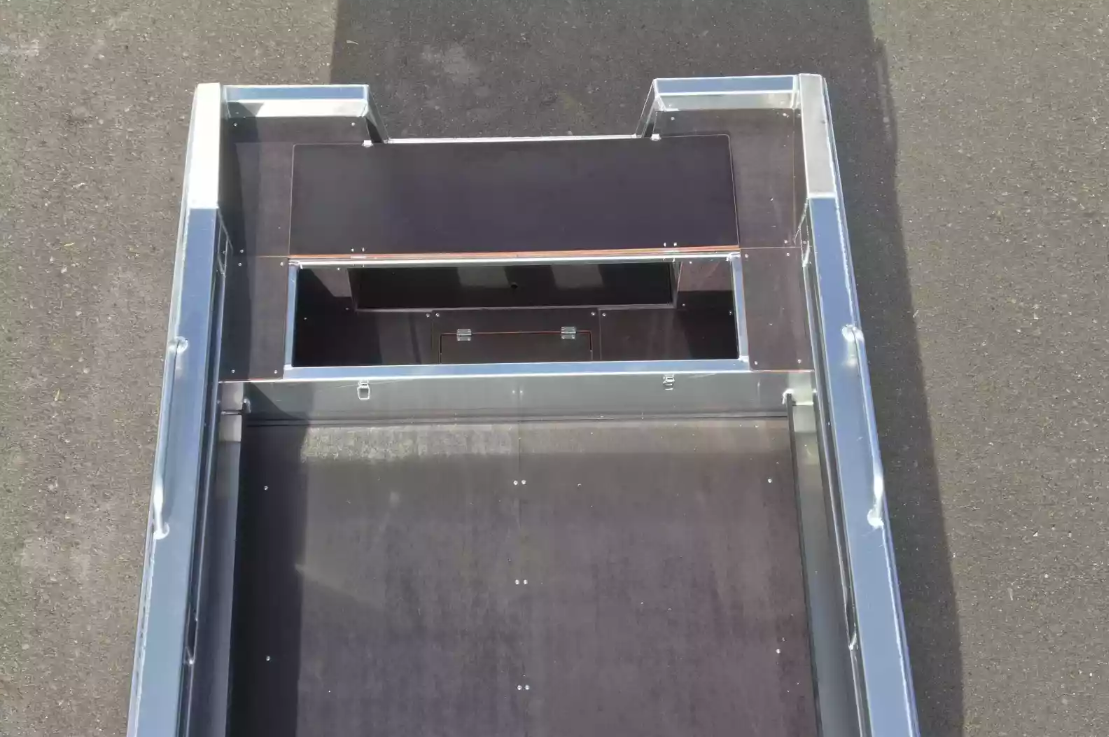 Алюминиевая лодка  Неман-480 Р в Нижнем Тагиле