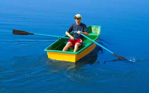 Стеклопластиковая лодка Малютка в Нижнем Тагиле