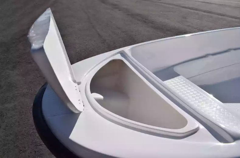 Стеклопластиковая лодка Пингвин (тримаран) в Нижнем Тагиле