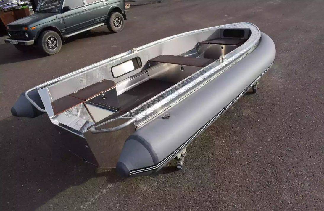 Алюминиевая лодка Wyatboat-370 в Нижнем Тагиле