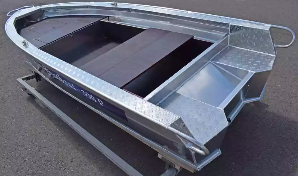 Алюминиевая лодка Wyatboat-390Р Fish в Нижнем Тагиле