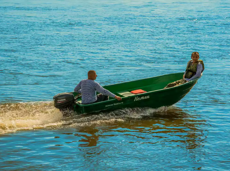 Стеклопластиковая лодка Neman-340 (тримаран) в Нижнем Тагиле