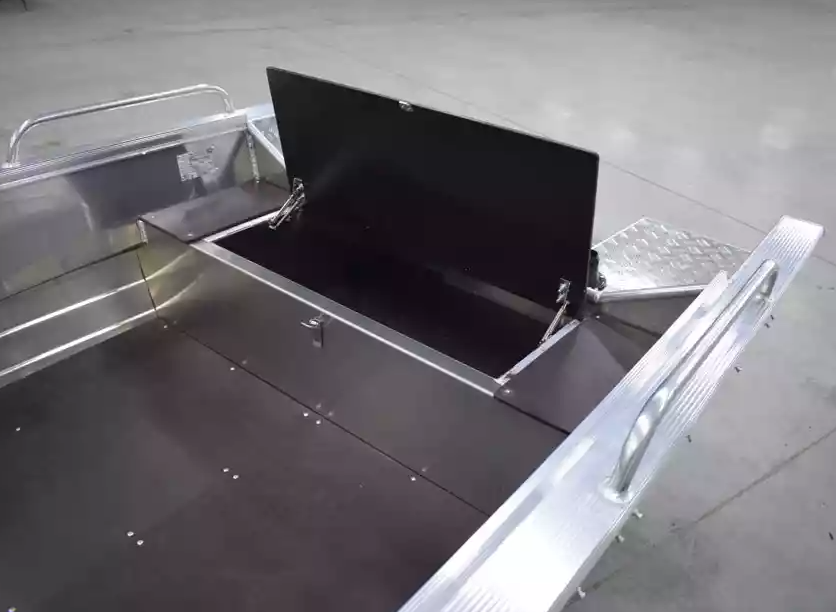 Алюминиевая лодка  Wyatboat-430 Р в Нижнем Тагиле