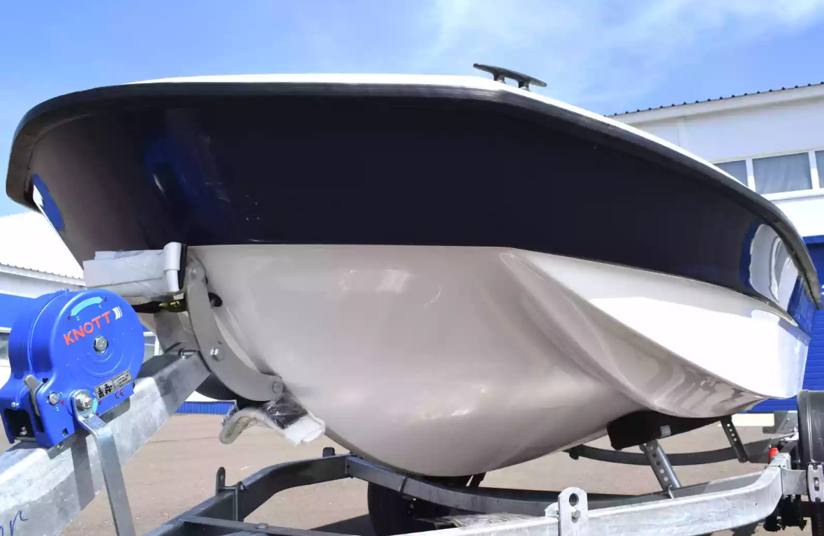 Стеклопластиковая лодка Wyatboat 430 тримаран в Нижнем Тагиле