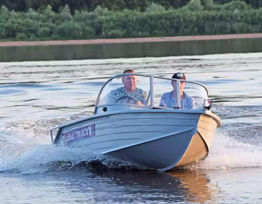 Алюминиевая лодка Wyatboat-390 DCM в Нижнем Тагиле