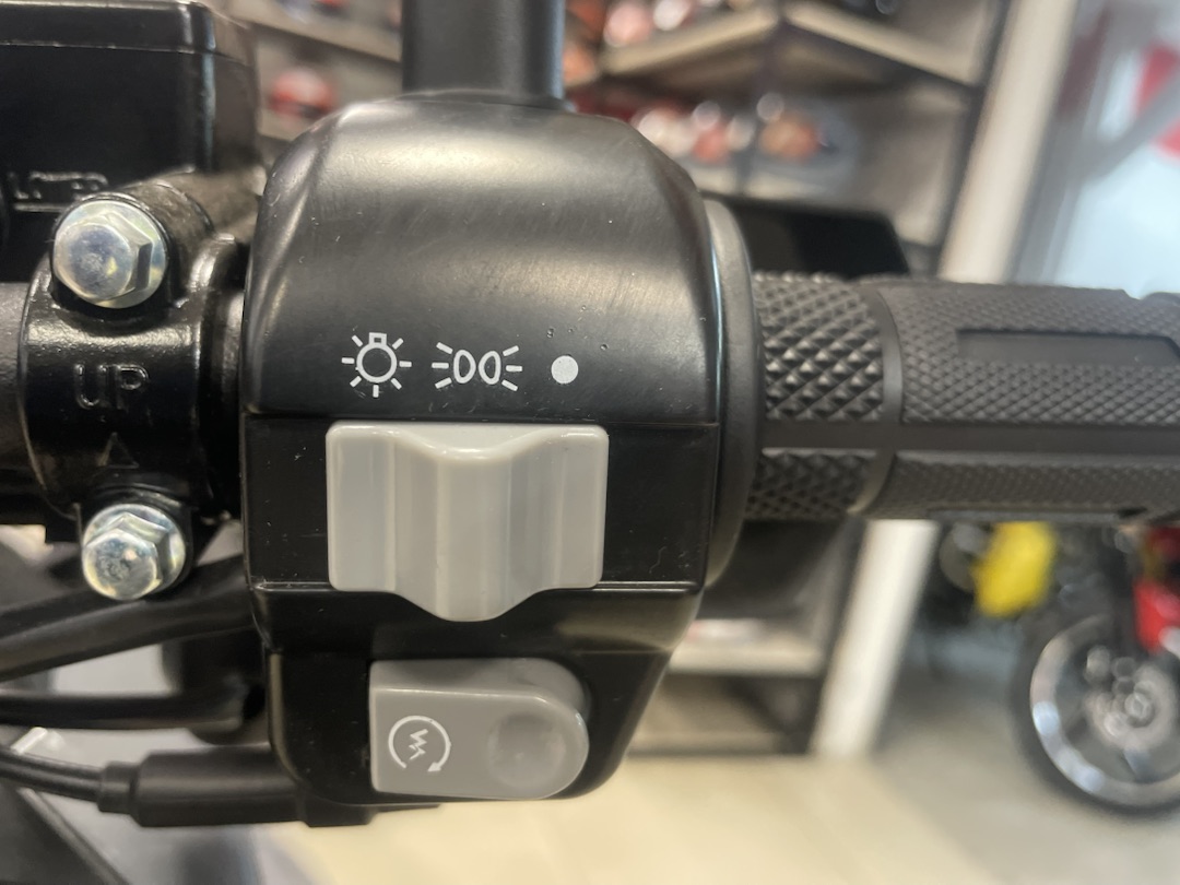 Скутер PROMAX STALKER ARMY 240(49) в Нижнем Тагиле