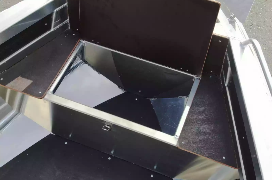 Алюминиевая лодка  Неман-480 Р в Нижнем Тагиле