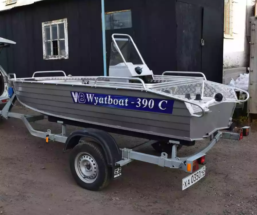 Алюминиевая лодка Wyatboat-390 C в Нижнем Тагиле