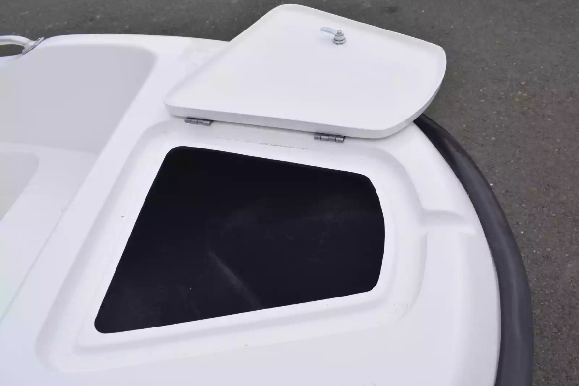 Стеклопластиковая лодка Пингвин New (тримаран) в Нижнем Тагиле