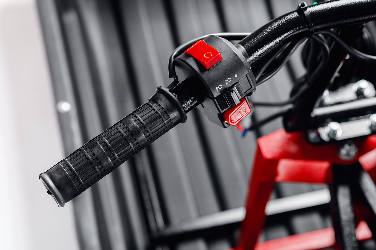 Модуль толкач IKUDZO TERRAIN с подогревом ручек в Нижнем Тагиле