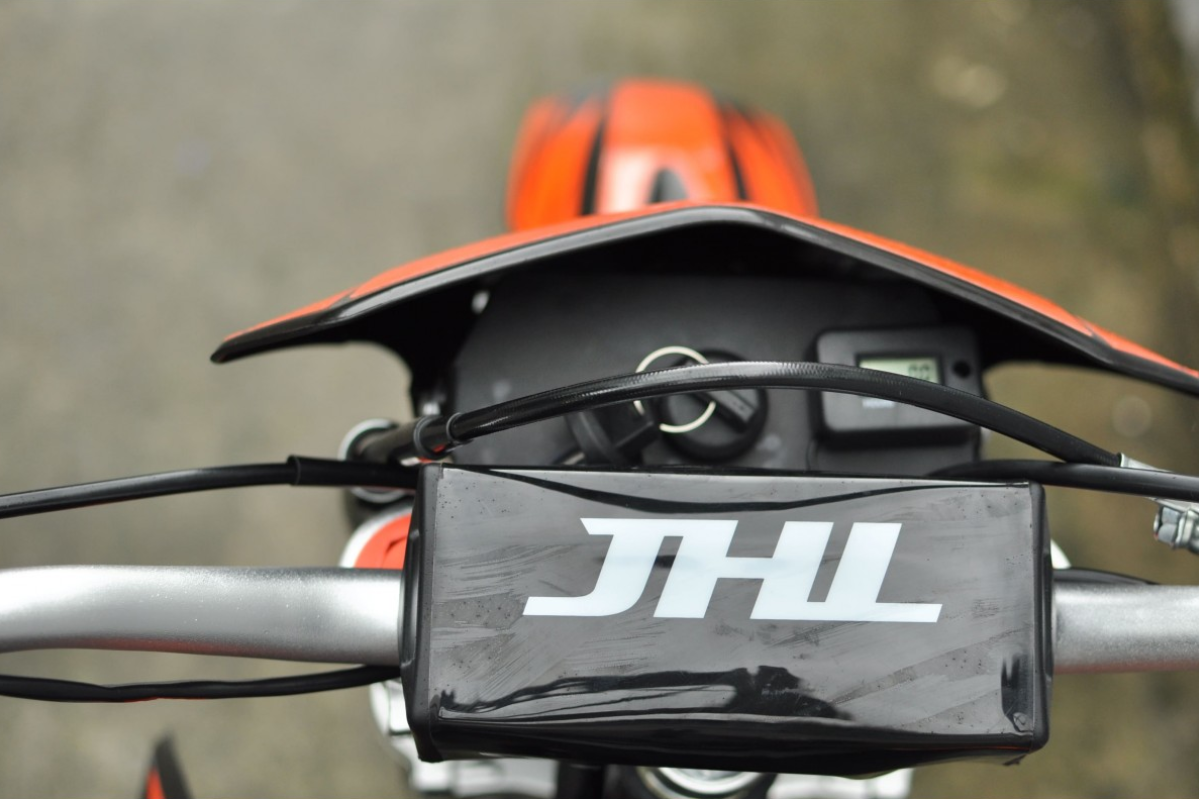 Мотоцикл JHLMOTO JHL MX300 PR300 (175FMN) в Нижнем Тагиле