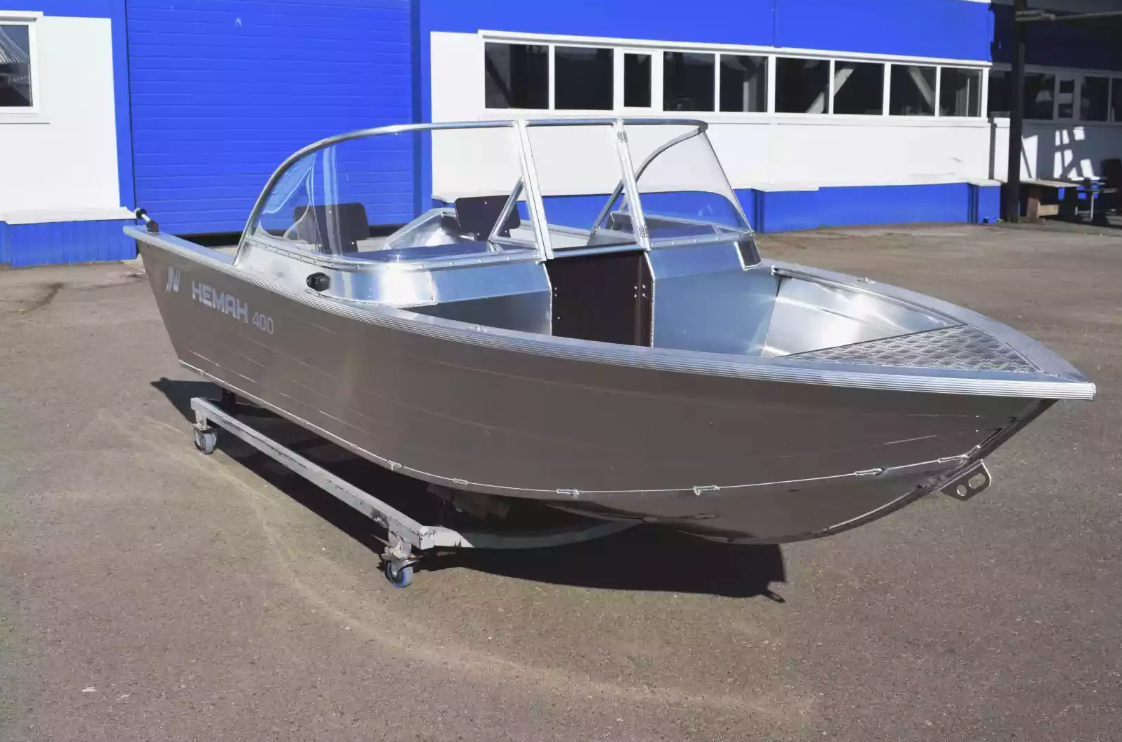 Алюминиевая лодка  Неман-400 DCM в Нижнем Тагиле