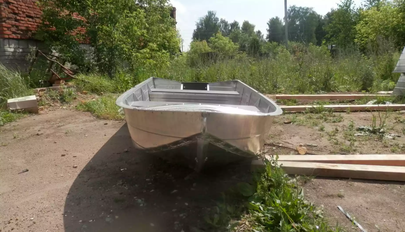 Алюминиевая лодка Вятка-Профи 32 в Нижнем Тагиле