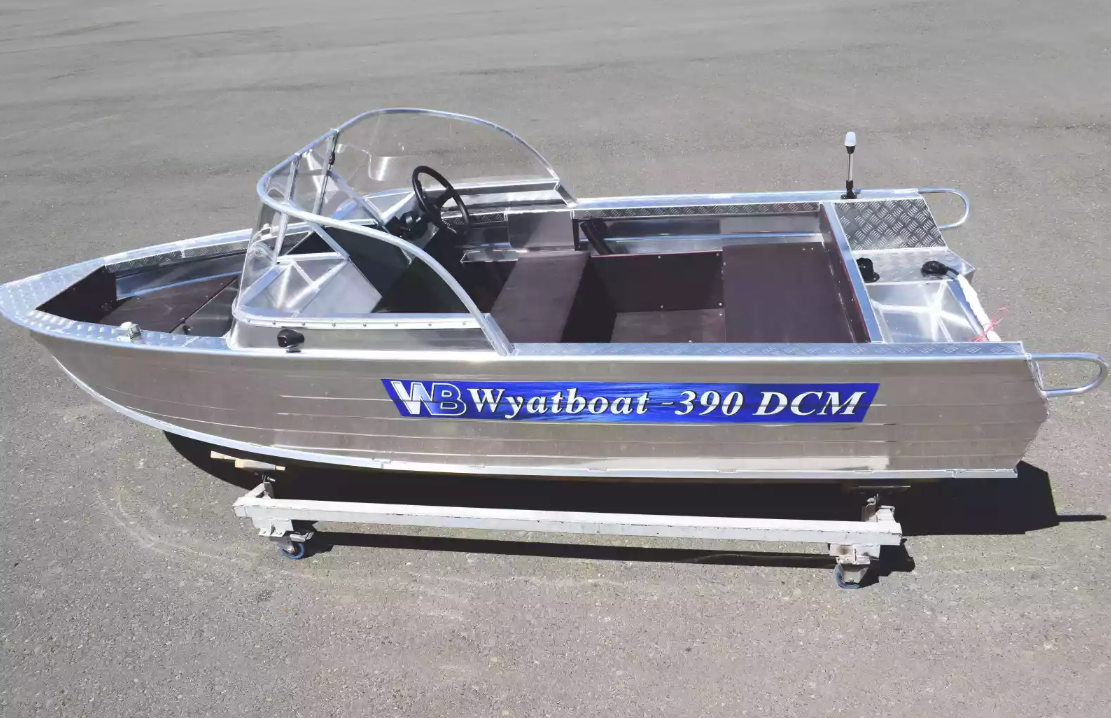 Алюминиевая лодка Wyatboat-390 DCM в Нижнем Тагиле