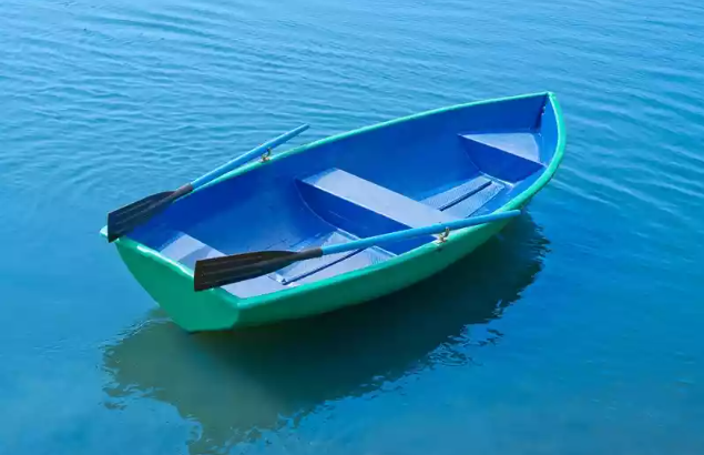 Стеклопластиковая лодка Дельфин в Нижнем Тагиле