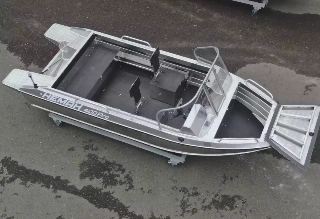 Алюминиевая лодка  Neman-400 PRO в Нижнем Тагиле