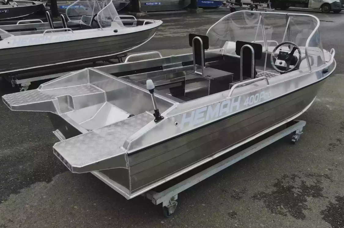 Алюминиевая лодка  Neman-400 PRO в Нижнем Тагиле