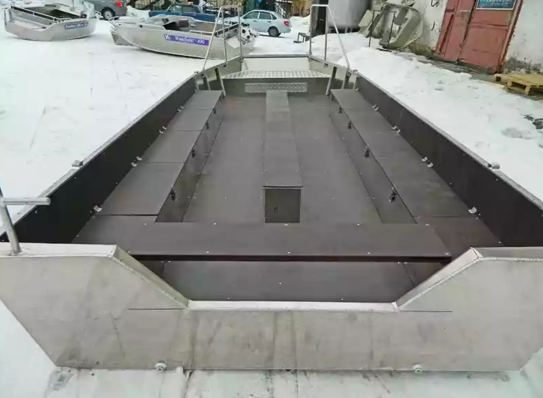 Алюминиевая лодка Wyatboat-600 в Нижнем Тагиле