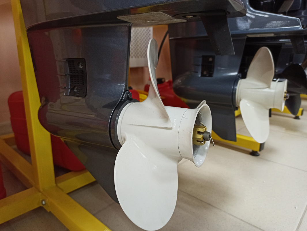 Лодочный мотор BREEZE T30S (2х тактный) в Нижнем Тагиле