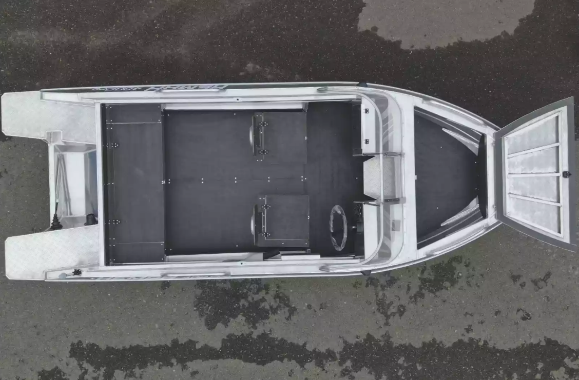 Алюминиевая лодка  Neman-400 PRO в Нижнем Тагиле