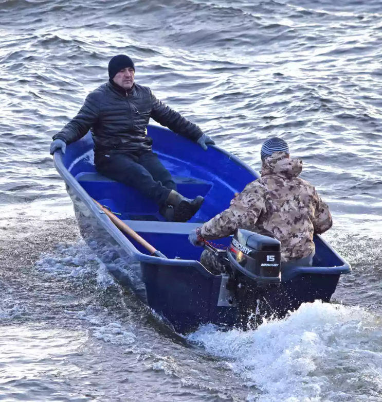 Стеклопластиковая лодка Neman-340 (тримаран) в Нижнем Тагиле