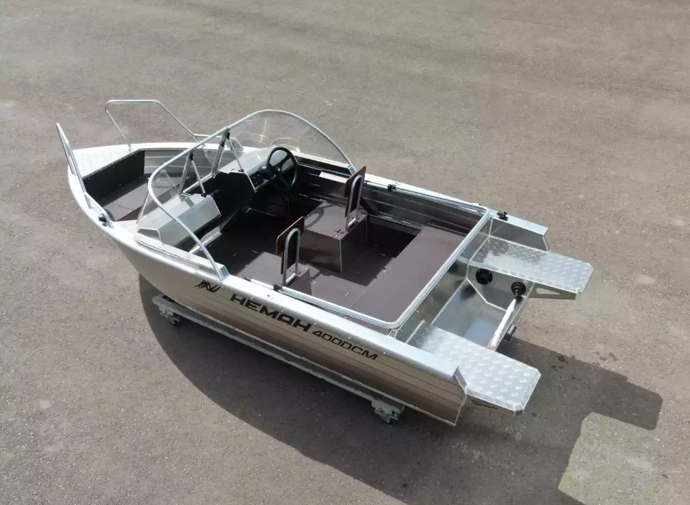 Алюминиевая лодка  Неман-400 DCM NEW в Нижнем Тагиле