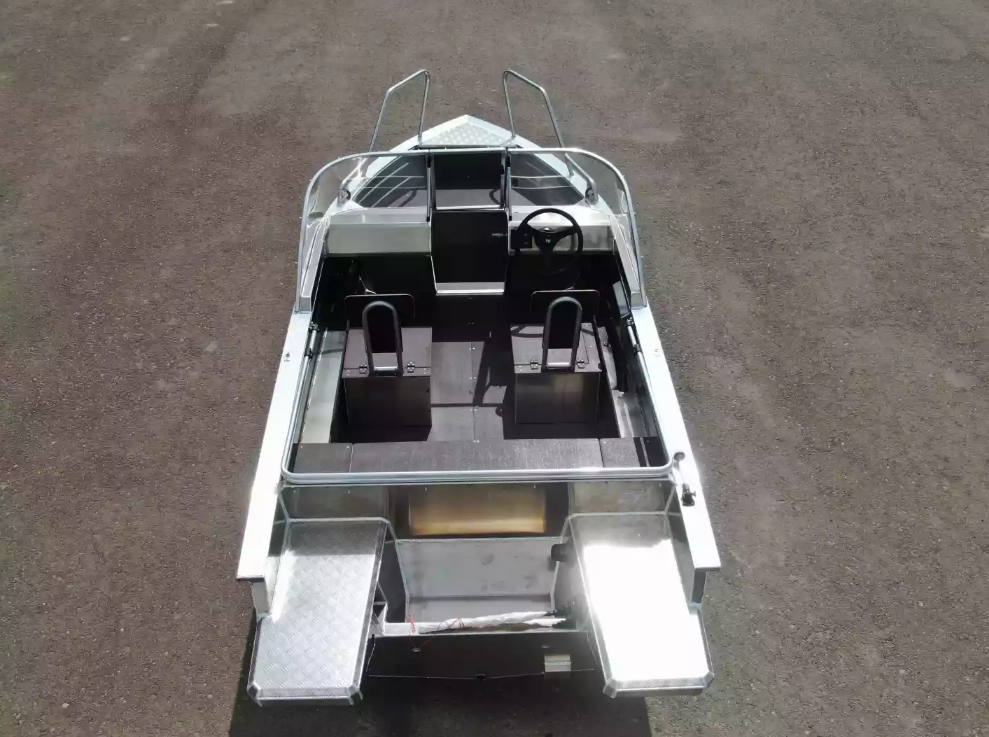 Алюминиевая лодка  Неман-400 DCM NEW в Нижнем Тагиле