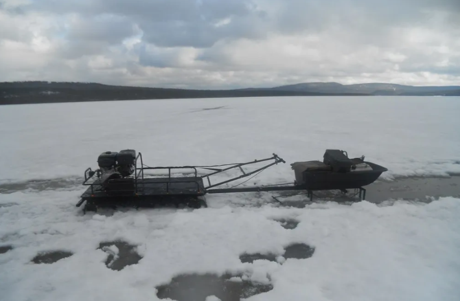 Мотобуксировщик AhtaR L11 в Нижнем Тагиле