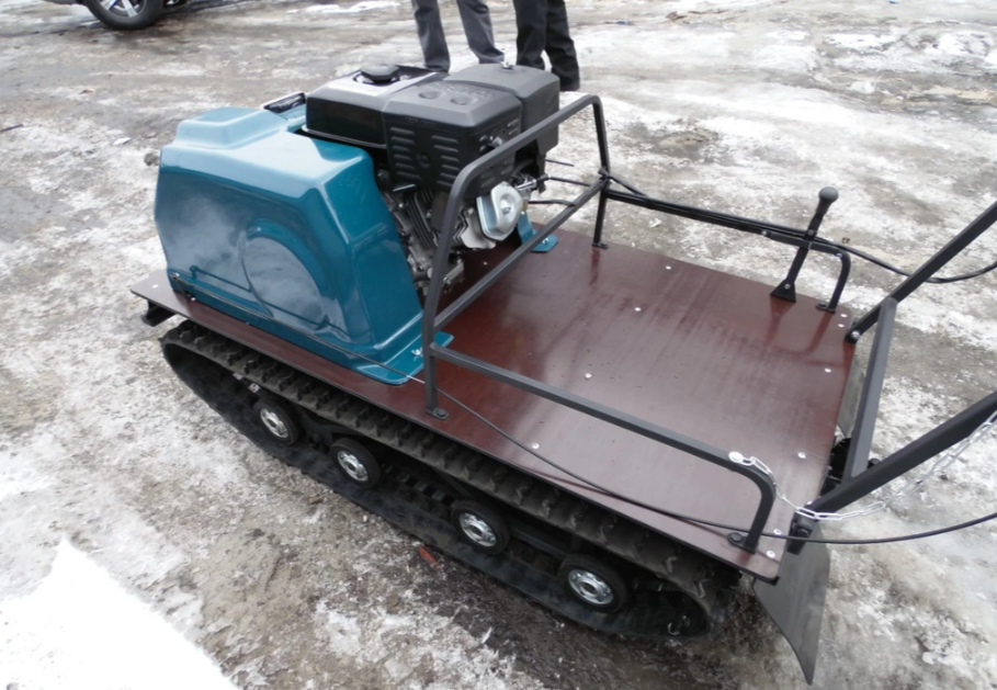 Мотобуксировщик AhtaR LR13 с реверс-вариатором Буран (задний ход) в Нижнем Тагиле