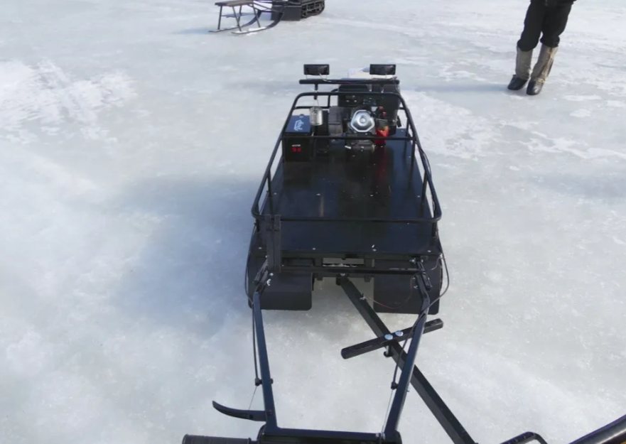 Мотобуксировщик AhtaR L11 в Нижнем Тагиле