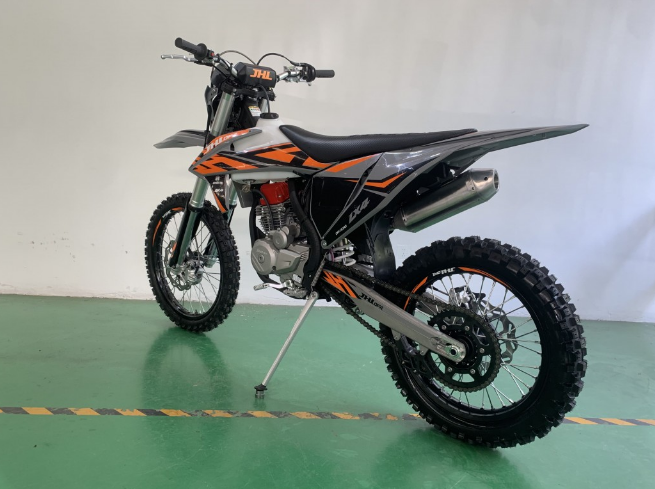 Мотоцикл JHLMOTO JHL LX4 CB300RL (175FMN) в Нижнем Тагиле