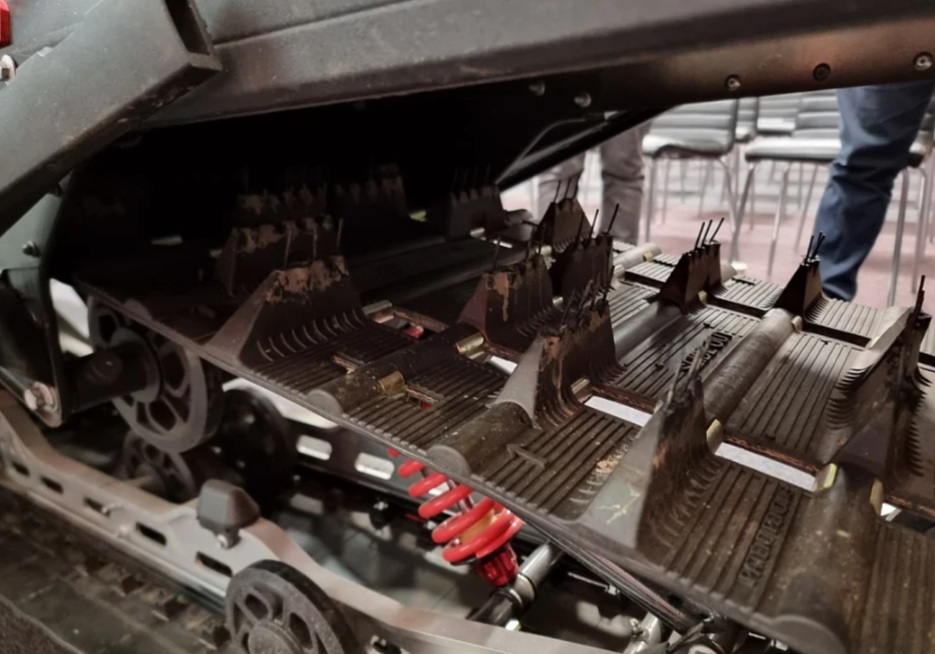 Снегоход AODES Siberiacross 1000 WT 508mm LCD 6.8 в Нижнем Тагиле