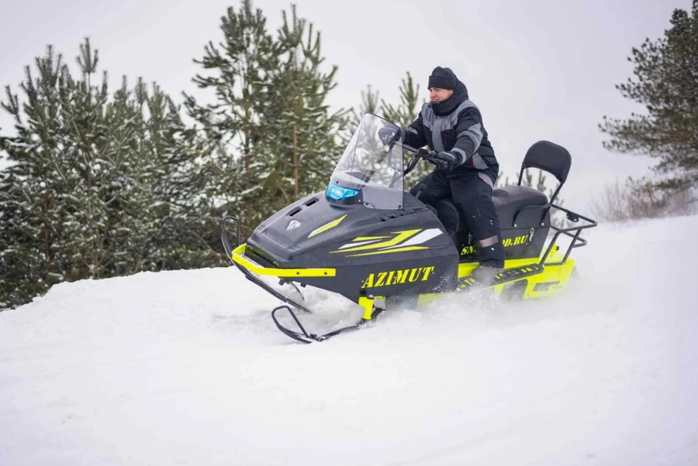 Миниснегоход Бурлак Азимут 24 л.с. , эл.запуск, реверс, тормоз гидравл, капот черный в Нижнем Тагиле