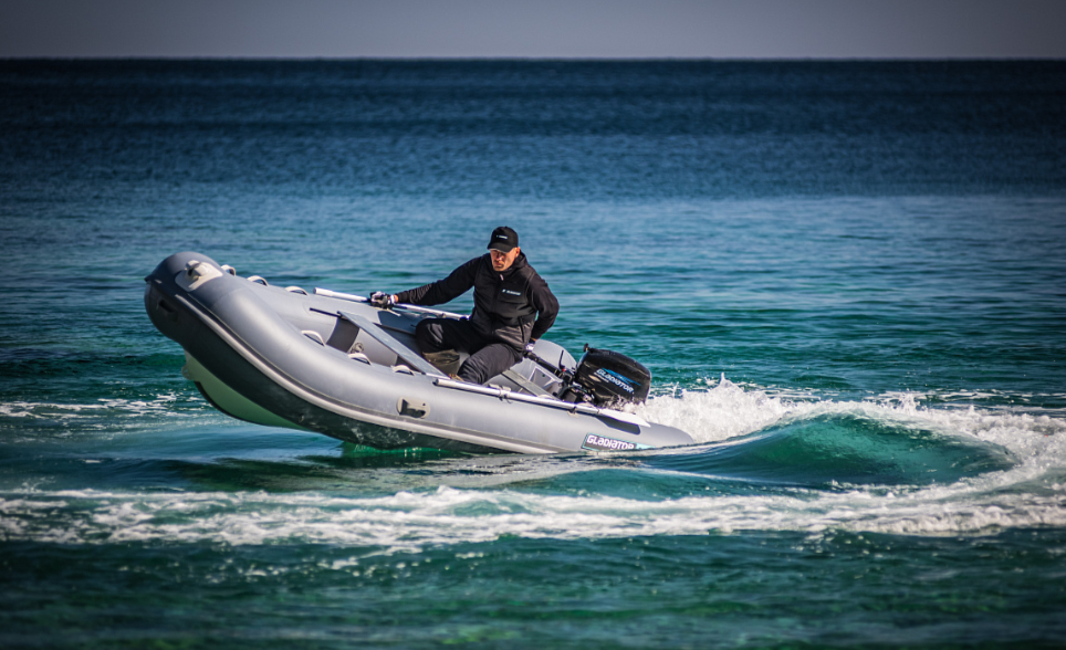 Лодка GLADIATOR RIB380AL в Нижнем Тагиле