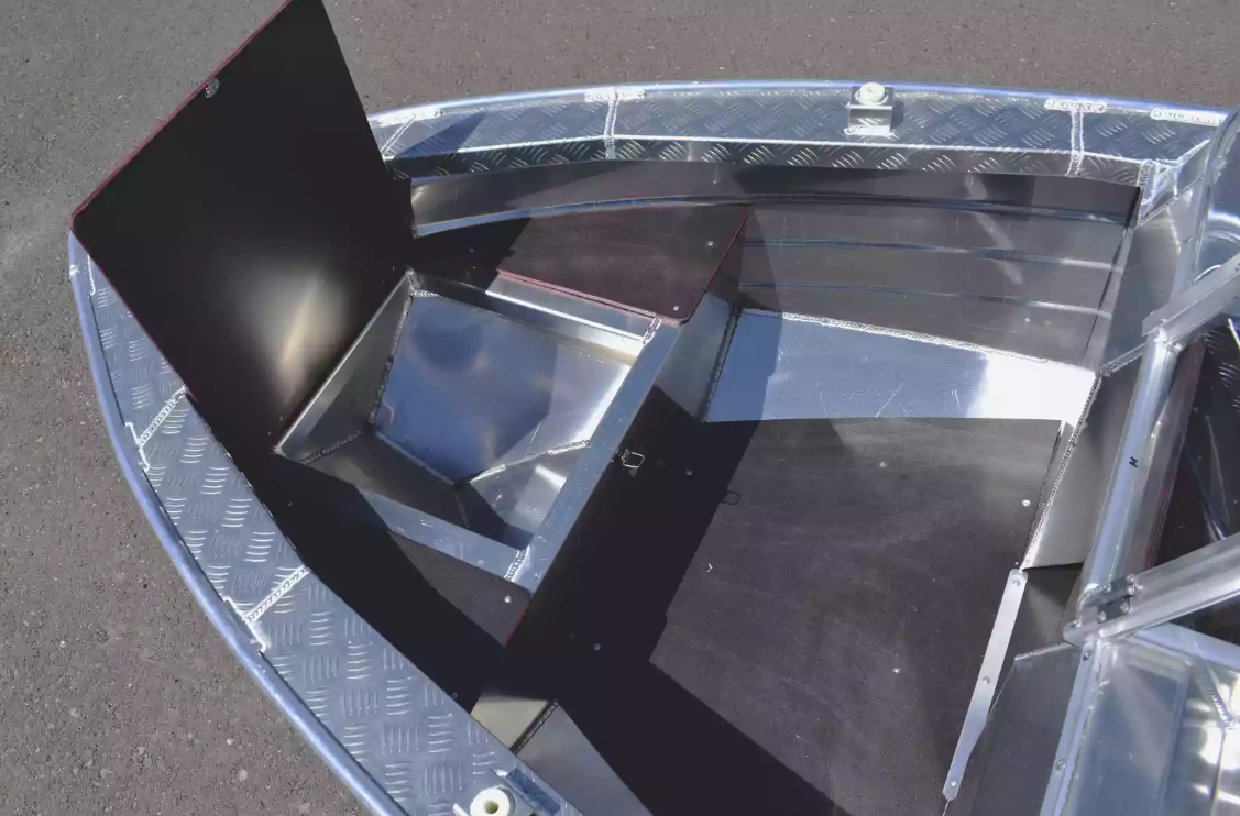 Алюминиевая лодка Wyatboat-390 DCM в Нижнем Тагиле