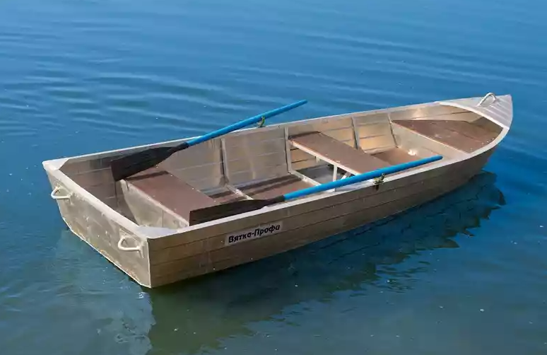 Алюминиевая лодка Вятка-Профи 32 в Нижнем Тагиле