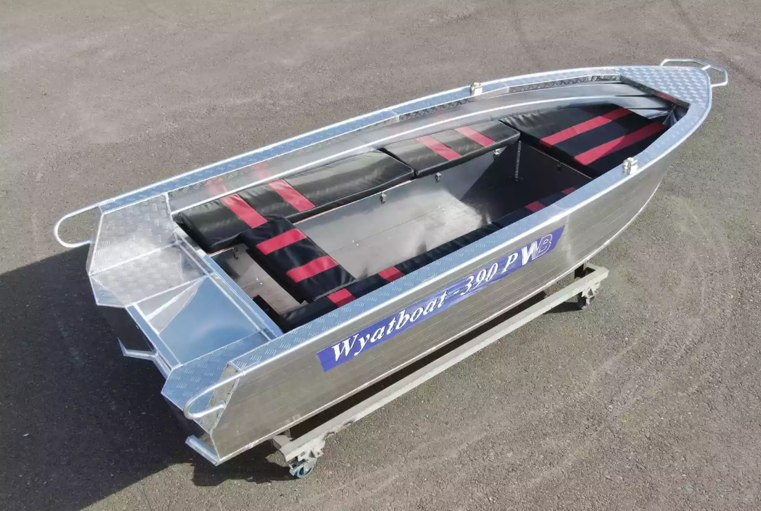 Алюминиевая лодка Wyatboat-390РМ увеличенный борт в Нижнем Тагиле