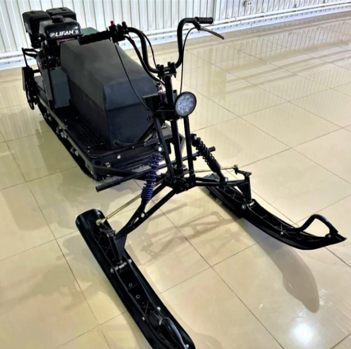 Мотобуксировщик ЕНОТ 4М в Нижнем Тагиле