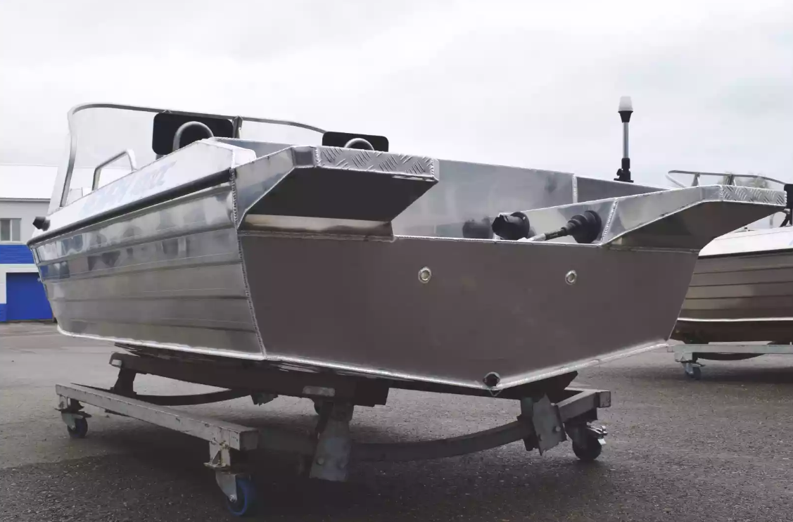 Алюминиевая лодка  Neman-400 DC в Нижнем Тагиле