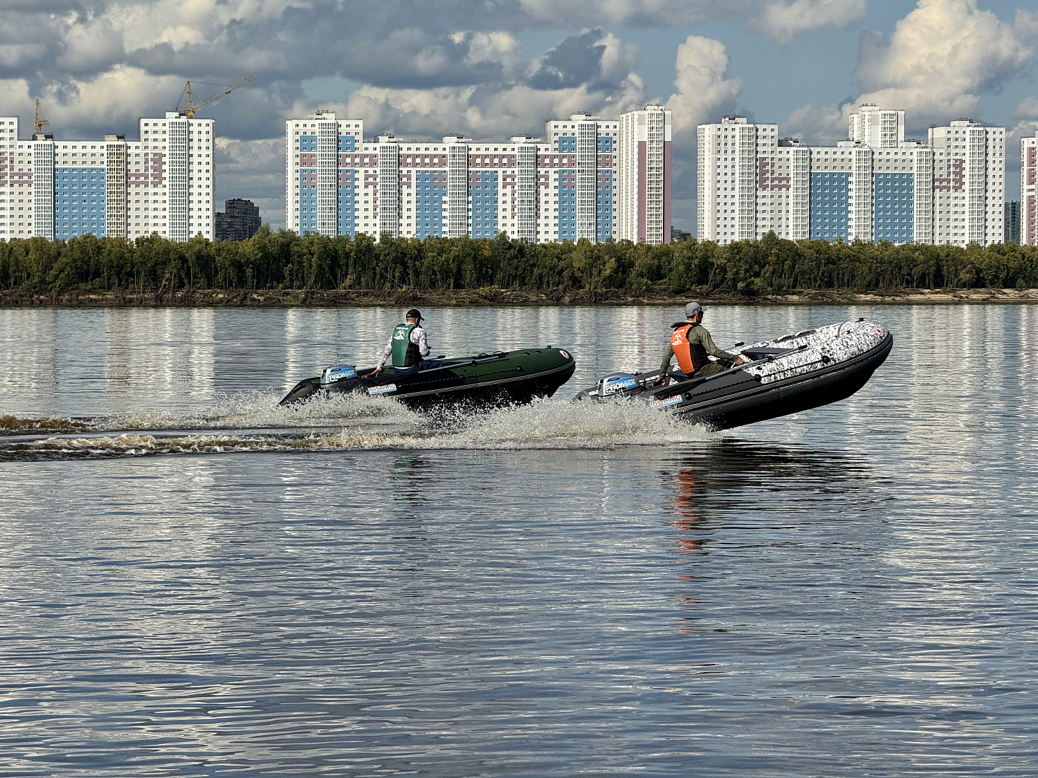 Лодка MISHIMO BIG FLOOR 440 в Нижнем Тагиле