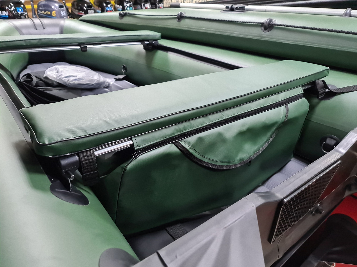 КОМПЛЕКТ МЯГКИХ НАКЛАДОК С СУМКОЙ ДЛЯ ЛОДОК 90Х20 ЗЕЛЕНЫЙ в Нижнем Тагиле