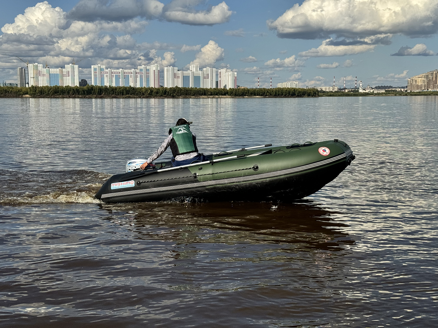 Лодка MISHIMO BIG FLOOR 400 в Нижнем Тагиле