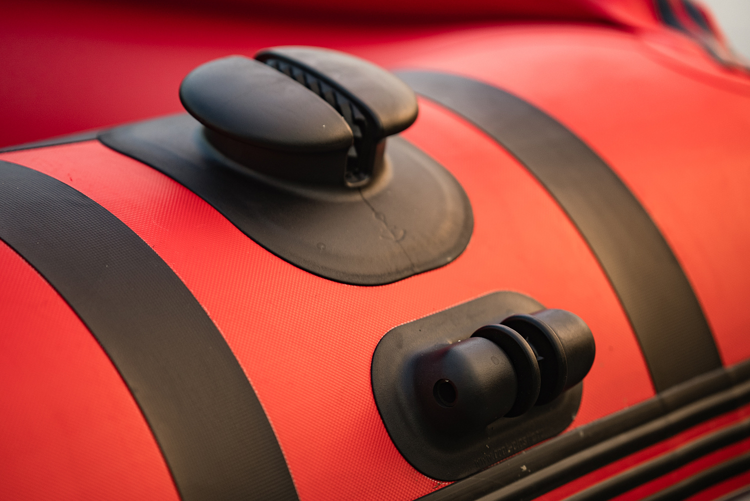 Лодка MISHIMO RIVER FJET PRO 430  под водомет в Нижнем Тагиле