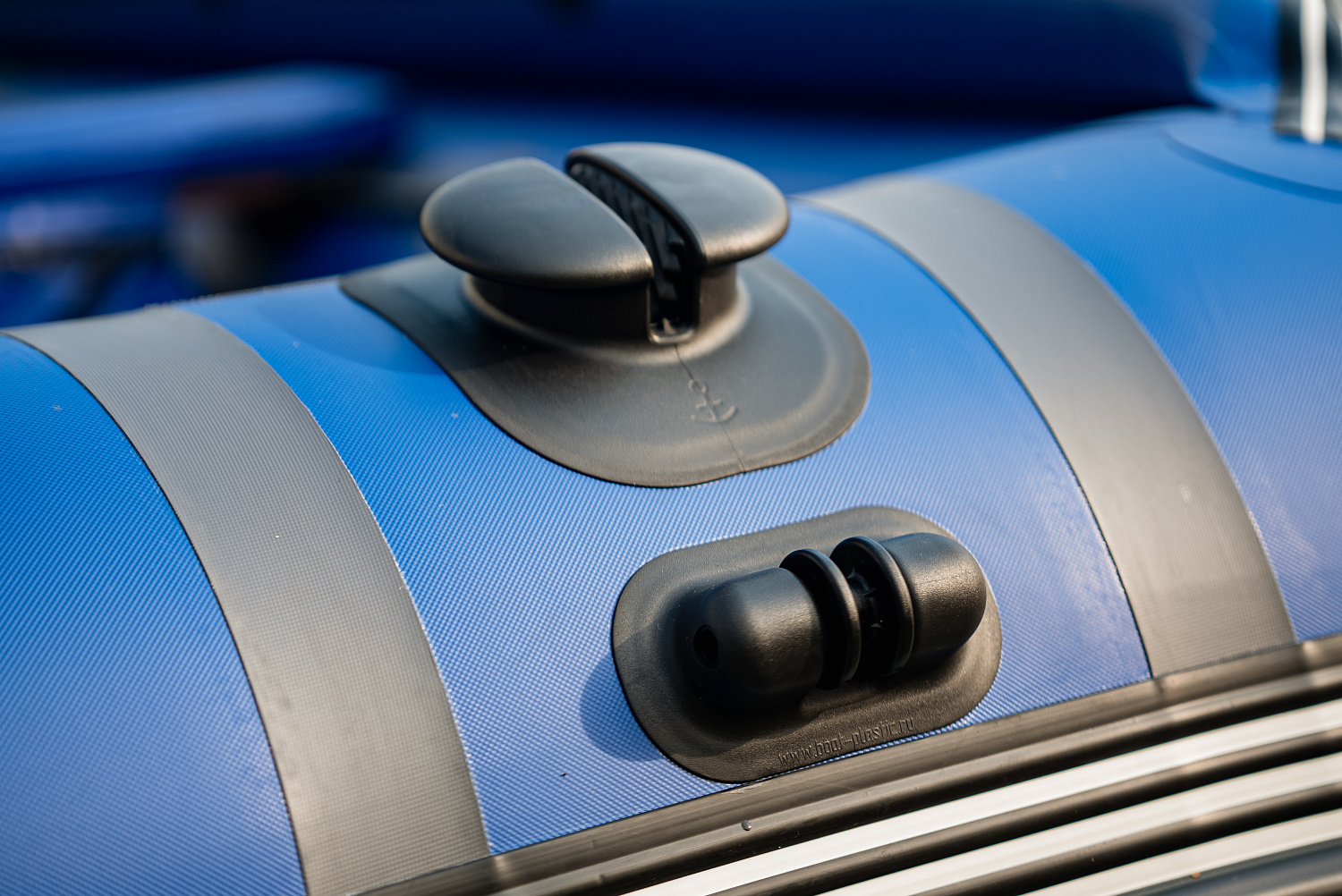 Лодка MISHIMO RIVER FJET PRO 430  под водомет в Нижнем Тагиле