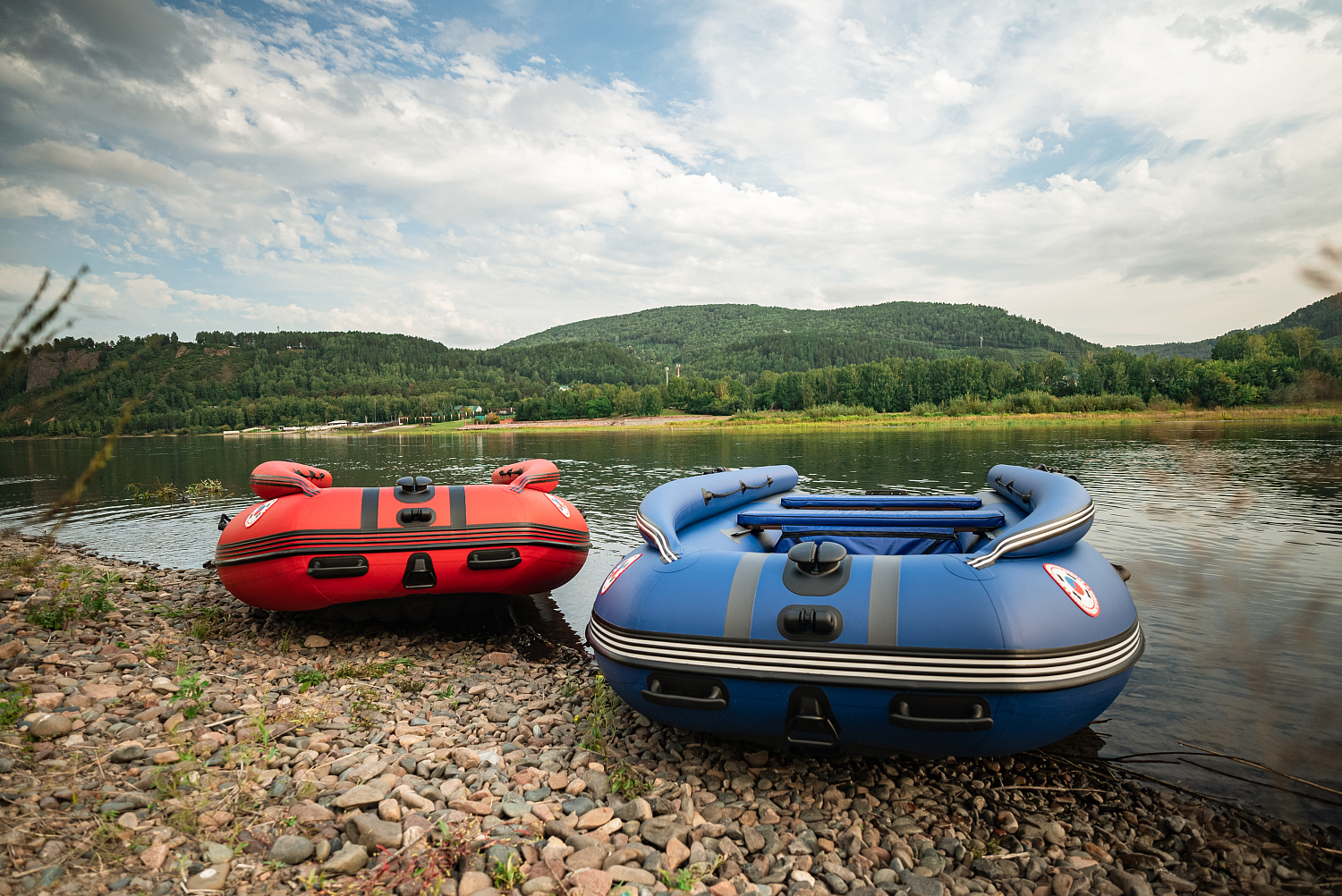 Лодка MISHIMO RIVER FJET PRO 430  под водомет в Нижнем Тагиле