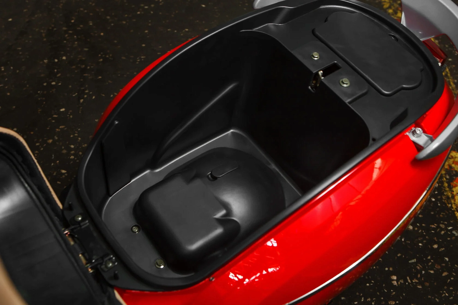 Скутер MINSK Vesna 50 M1NSK в Нижнем Тагиле