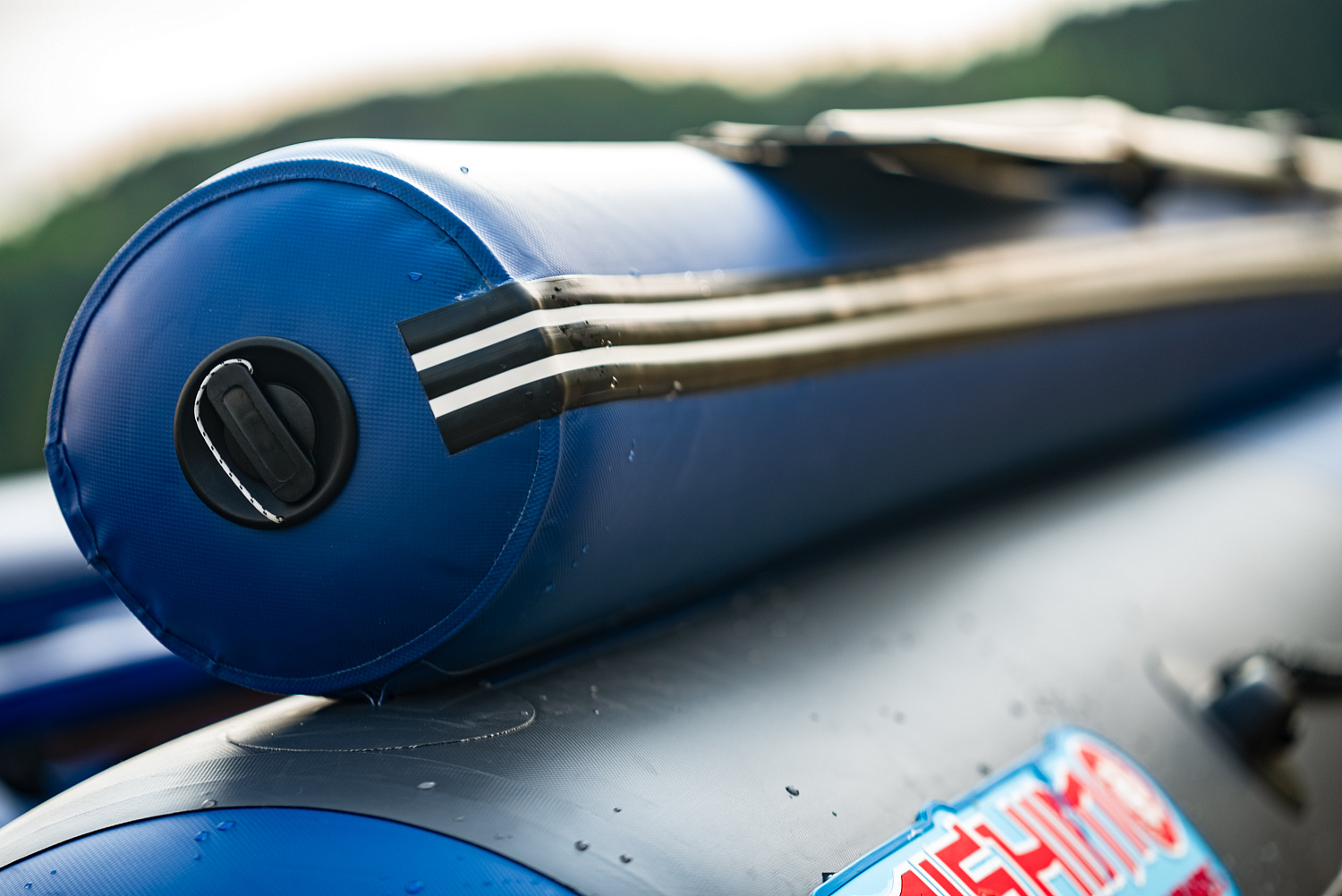 Лодка MISHIMO RIVER FJET PRO 430  под водомет в Нижнем Тагиле