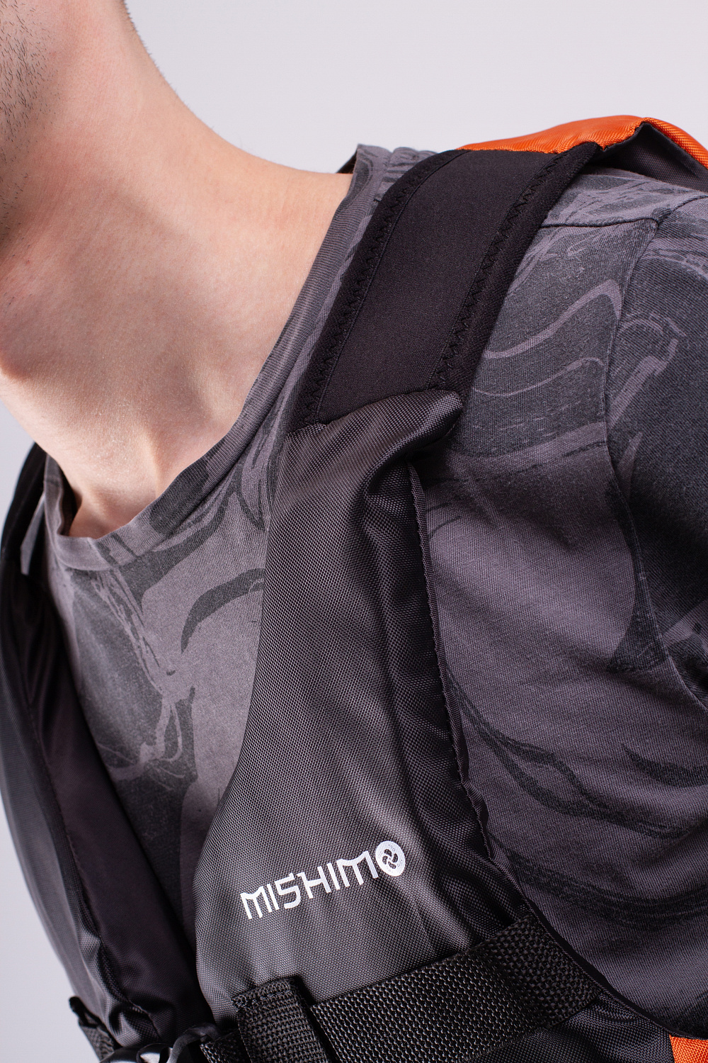 Жилет спасательный MISHIMO PRO Премиум качества Черно-оранжевый в Нижнем Тагиле